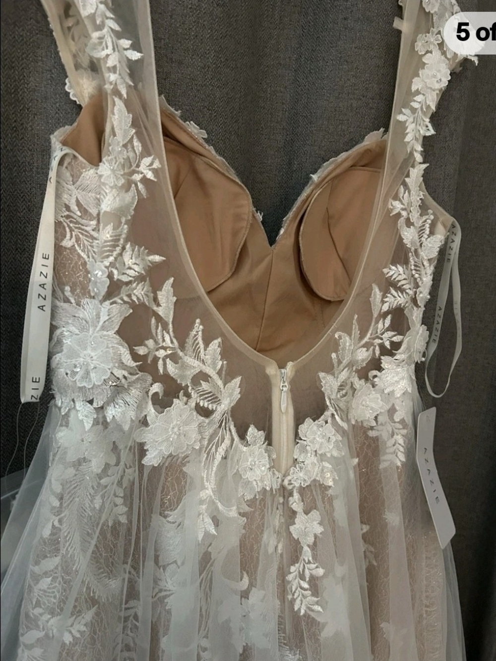Azazie Moonstone Off-Shoulder Lace A-Line Gown in Ivory and Nude Size 8 Nwt - Picture 4 of 9